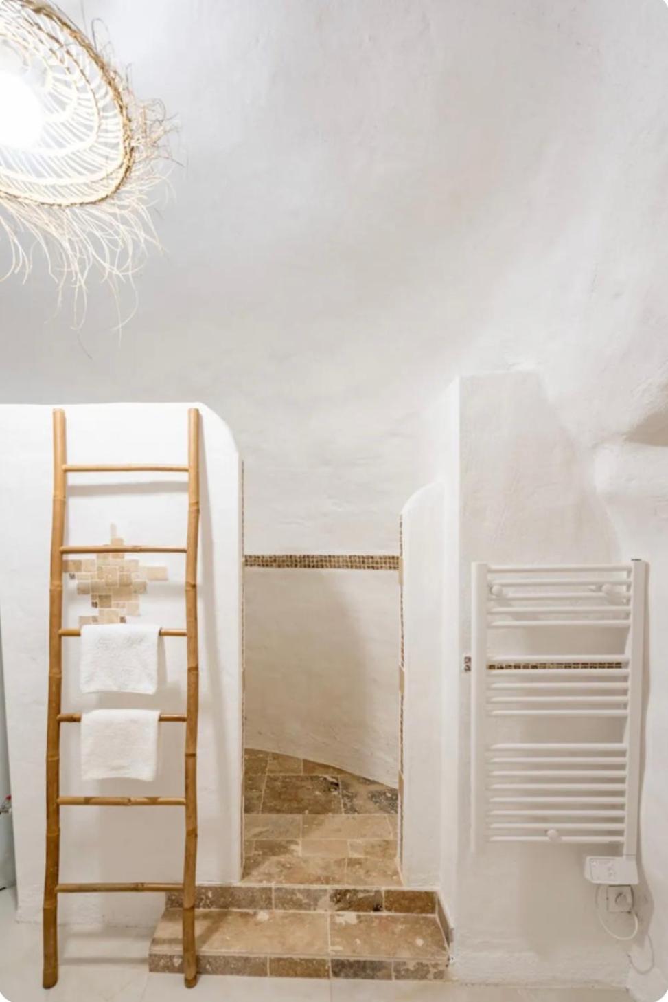 Le Temple D'Aphrodite, Appartement Avec Spa Vienne  Buitenkant foto